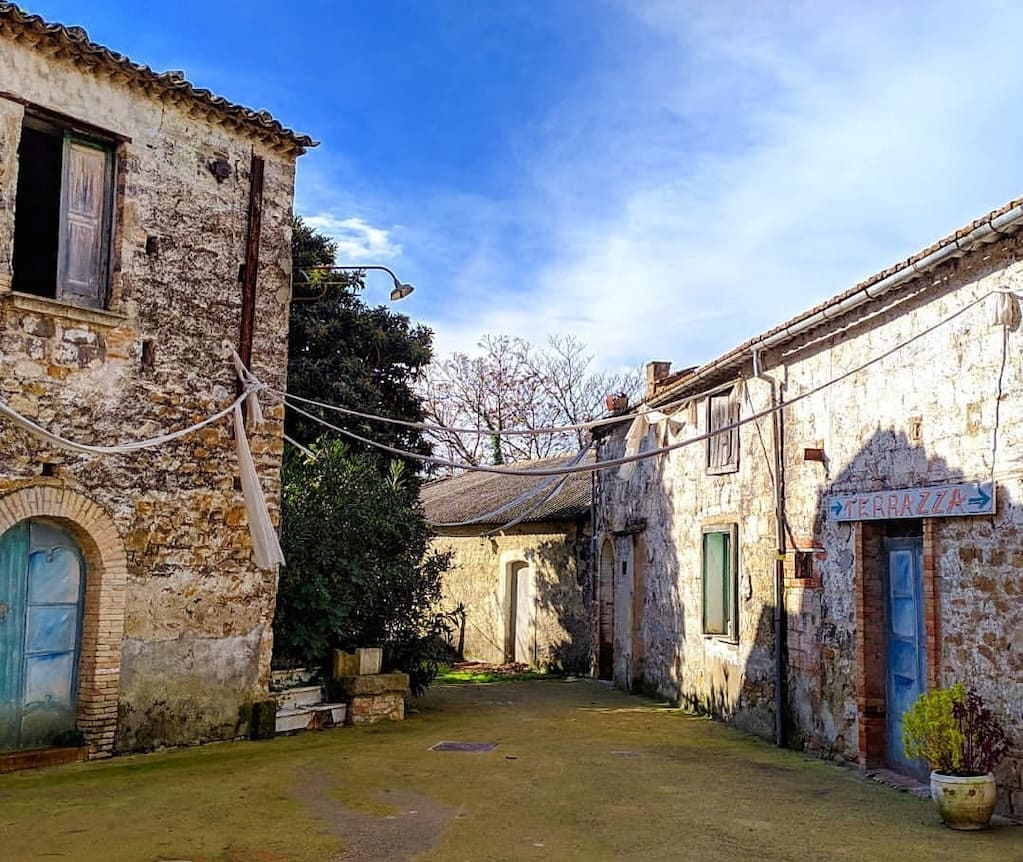 la Citta Fantasma di Apice Vecchia